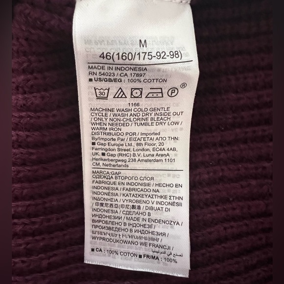 Purple Gap V-Neck Sweater - Picture 3 of 4